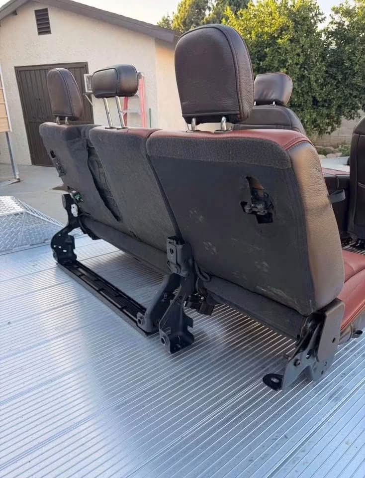 2023–2026 FORD SUPER DUTY PLATINUM STOCK BUMPERS