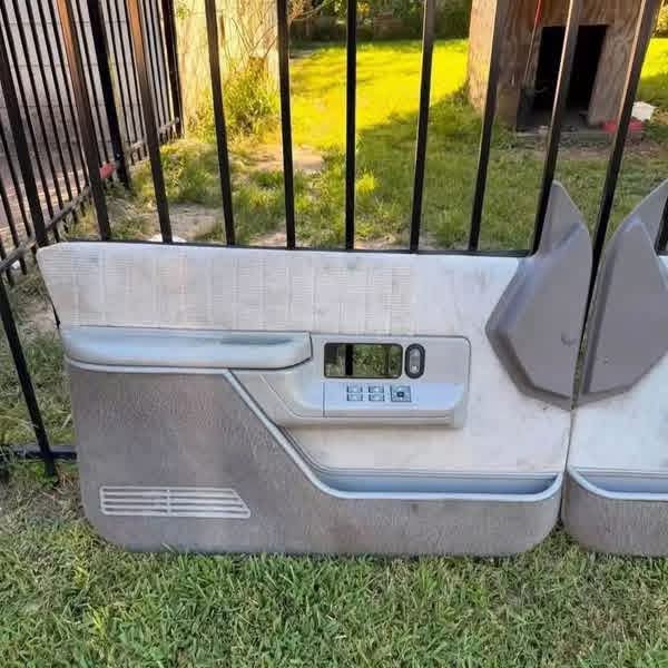1988–1994 OBS Chevy / GMC Gray Door Panels