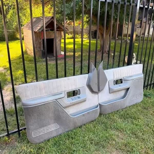 1988–1994 OBS Chevy / GMC Gray Door Panels