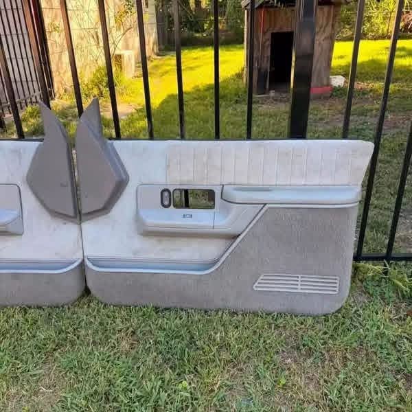 1988–1994 OBS Chevy / GMC Gray Door Panels