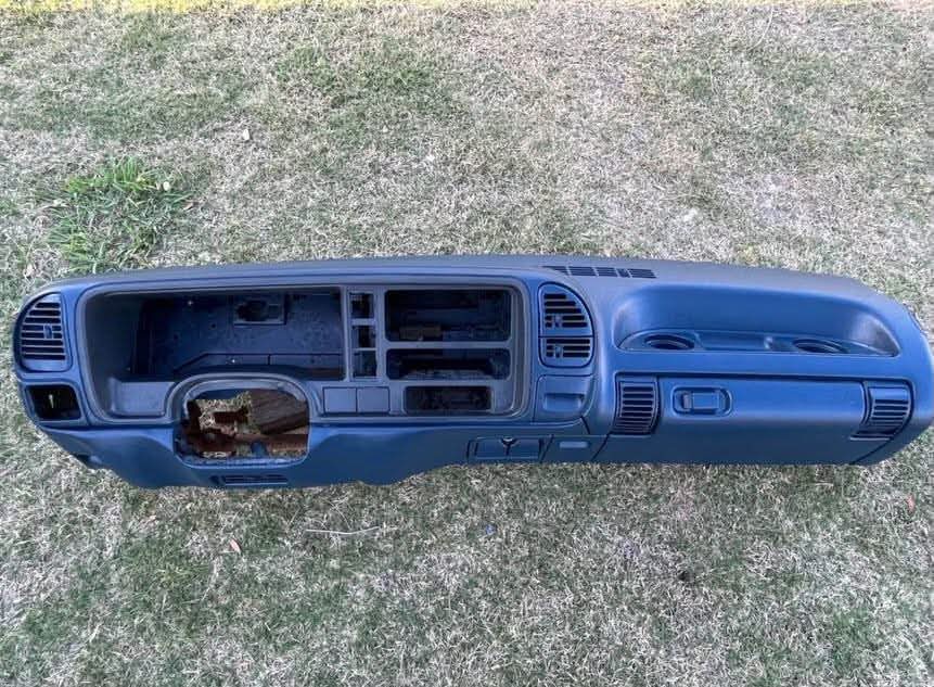 1995–1996 OBS Chevy / GMC Dashboard