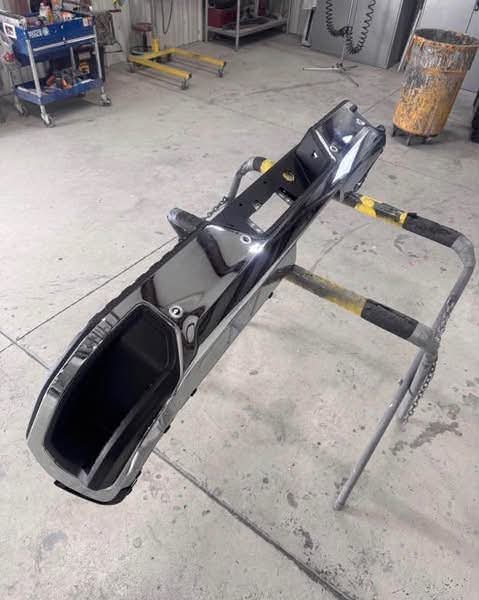 BRAND NEW REAR BUMPER FOR CHEVY SILVERADO / GMC
