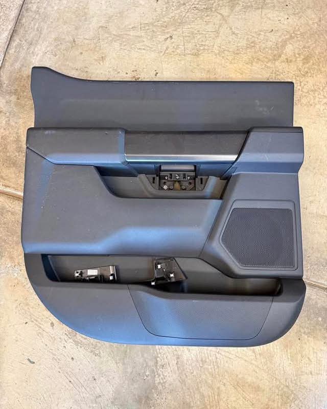 2021–2026 Ford F-150 Right Rear Door Panel 