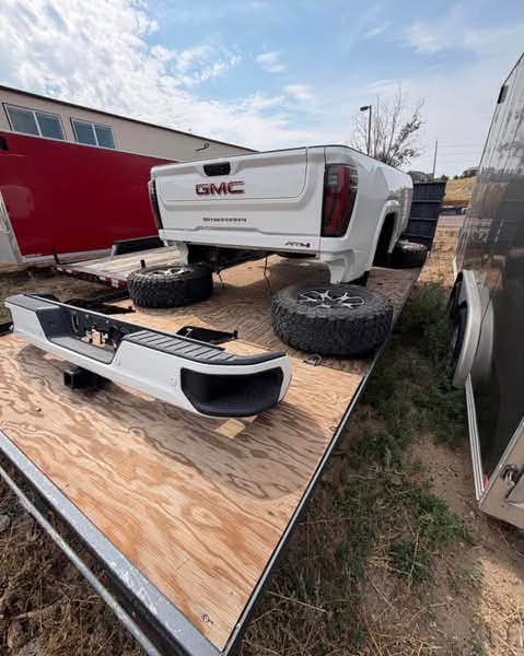 2019–2025 GMC AT4 SRW Bed, Tailgate & Bumper