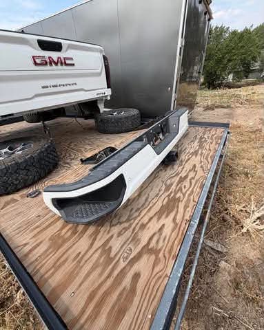 2019–2025 GMC AT4 SRW Bed, Tailgate & Bumper