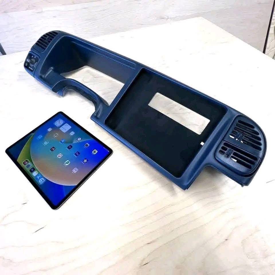 1995–1998 Chevy 1500 iPad Pro 12.9” Dash
