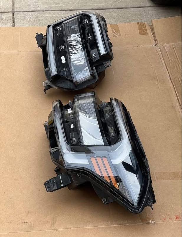 2022–2024 Ford Expedition LED Headlights