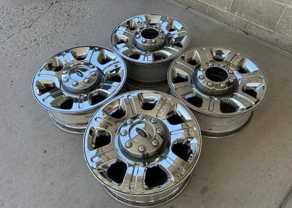 Chrome Ford Wheels