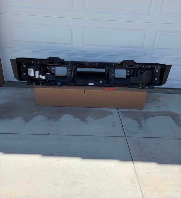 Super Duty bumper & grille