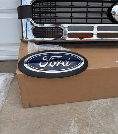Super Duty bumper & grille