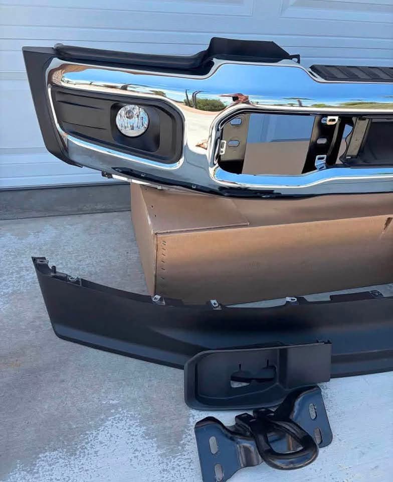 Super Duty bumper & grille